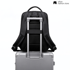 Golden Wolf GB00582 Black