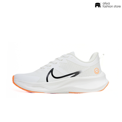 Nike ZoomX Running Shoe 8109