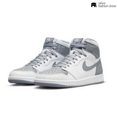 Air Jordan 1 Retro High OG 'Stealth'