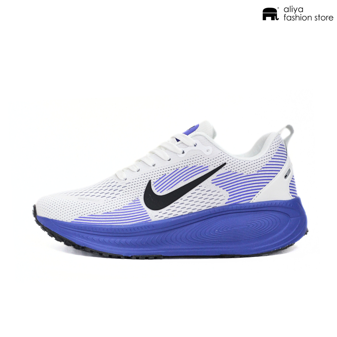 Nike ZoomX Running Shoe A-199M