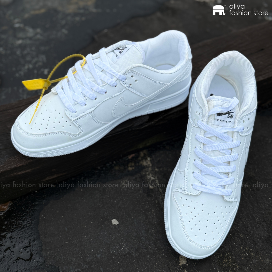 Dunk Low SB Sneaker Shoe NSB0001