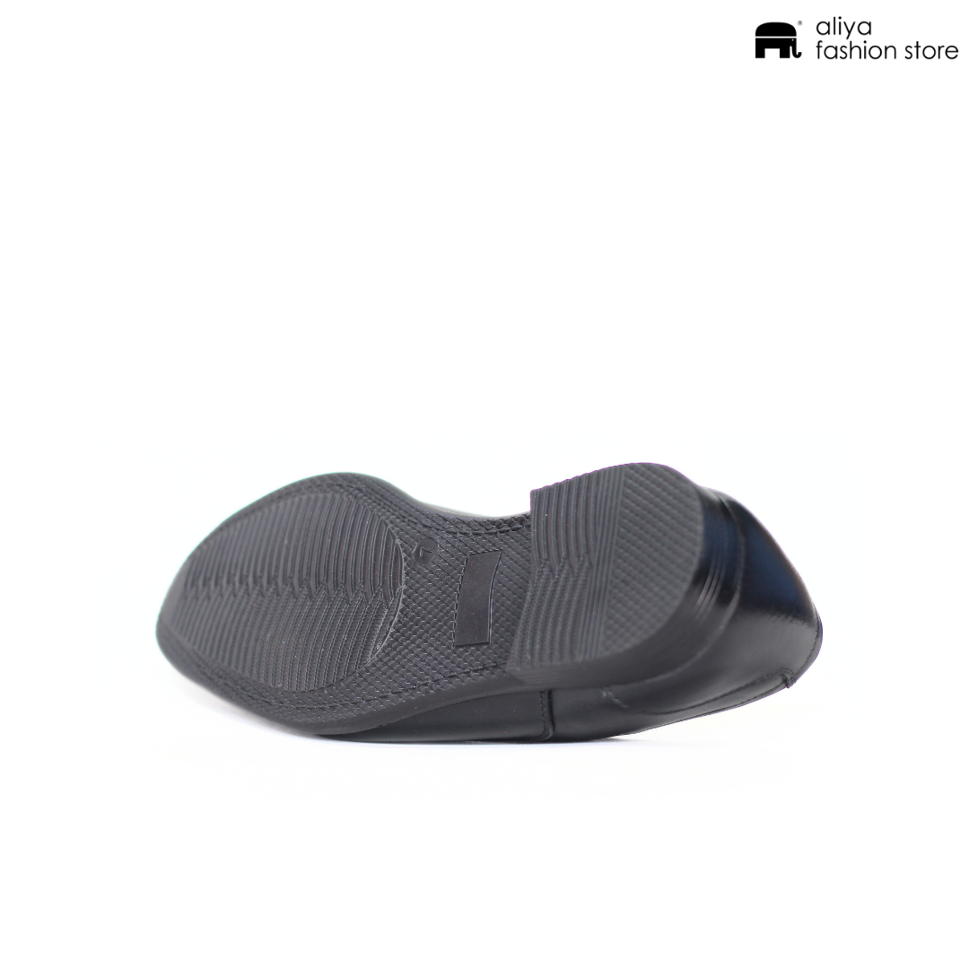 Carbon Premium Leather Shoe CB4901