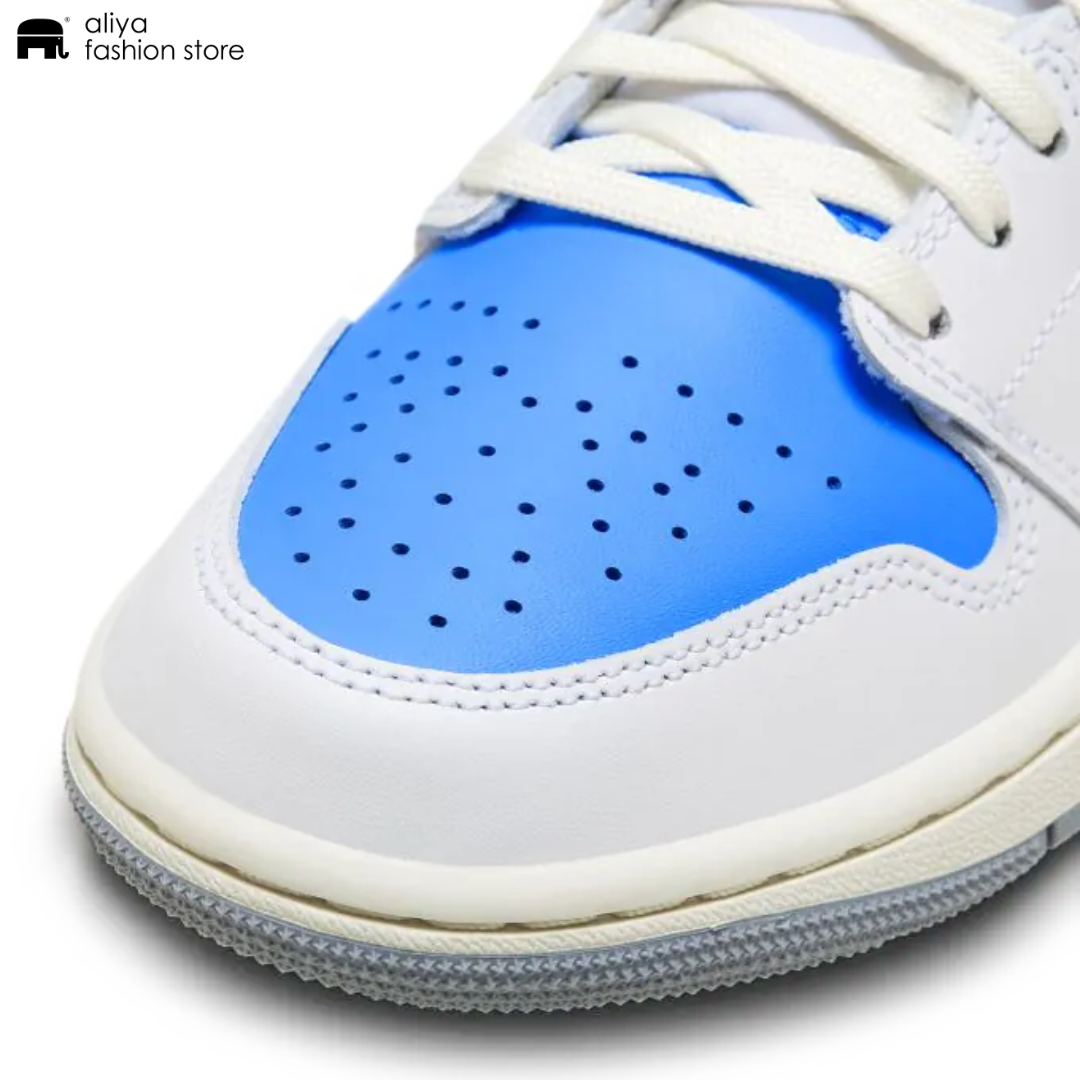 Air Jordan 1 Low Se "University Blue"