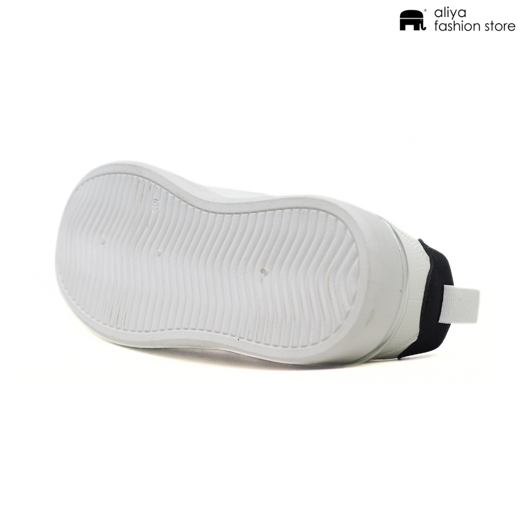 Fashion Shoe Sneaker H667