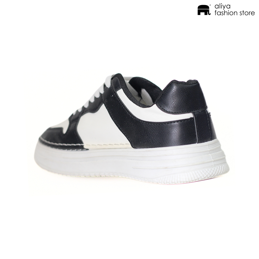 Fashion Shoe Sneaker H670