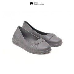 Ladies Imported Court Shoe LM013