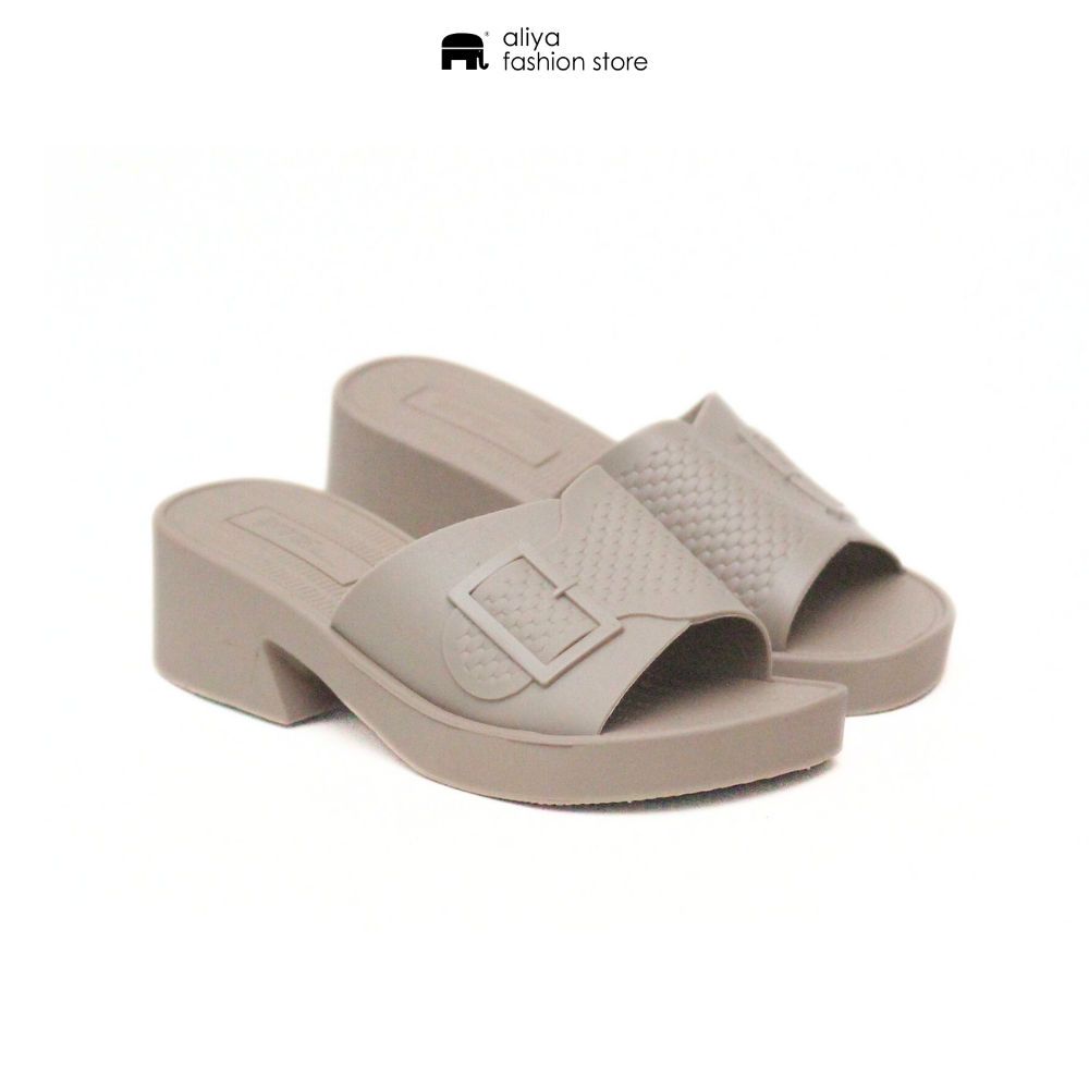 Ladies Comfy Heel V508