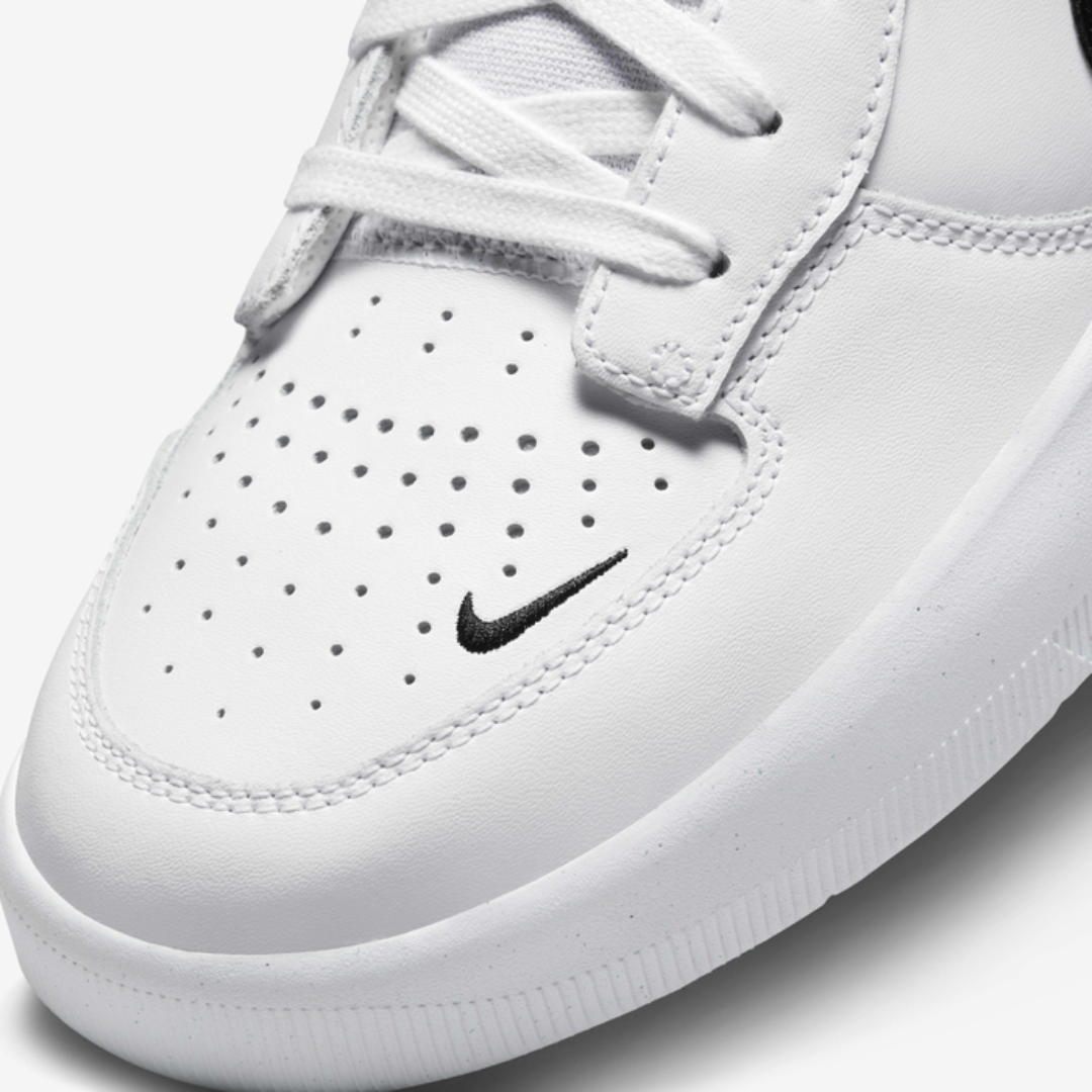 Branded Sneaker SB Force 58