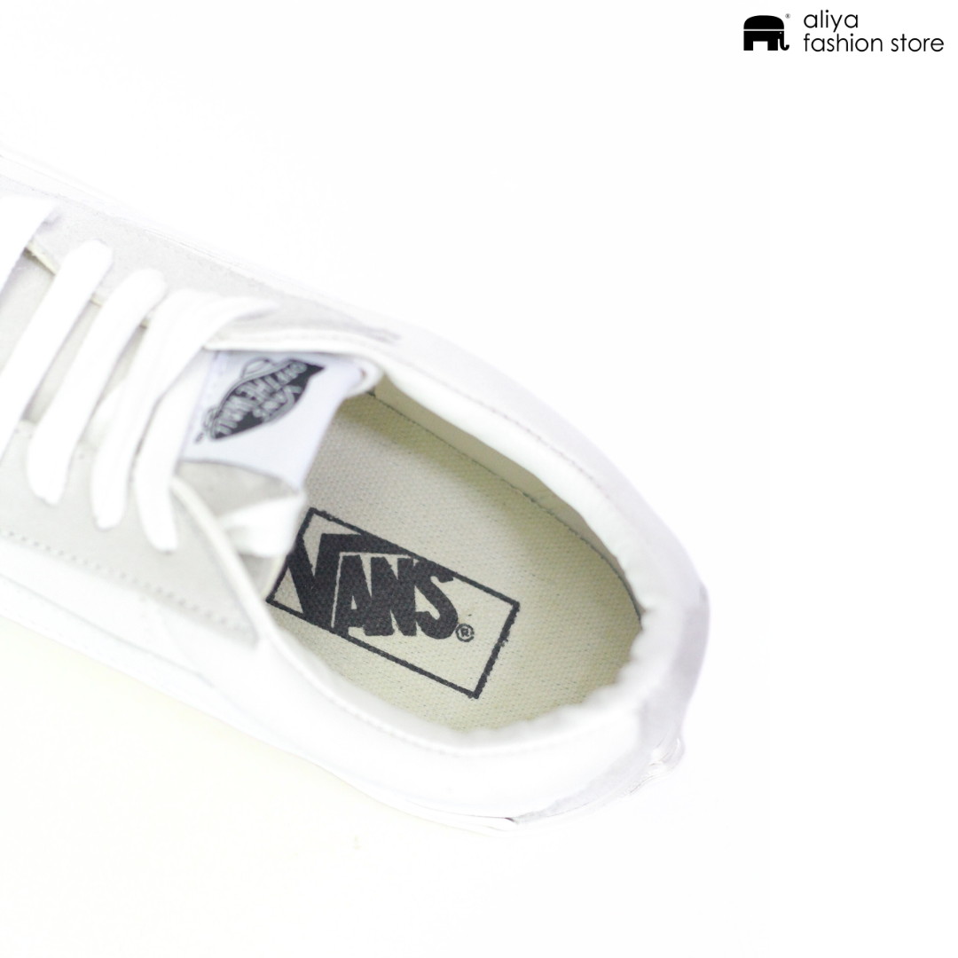 Vans SK 8 Low Shoe VN0A4UU