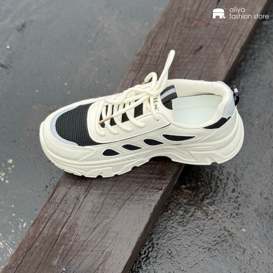 Women's Chunky Sneakers Shoe DR651